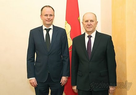 Председатель облисполкома Владимир Кравцов встретился Чрезвычайным и Полномочным посолом Швеции