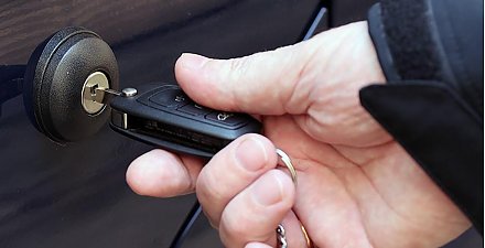 В БНП рассказали о возможности нотариального удостоверения договора купли-продажи авто