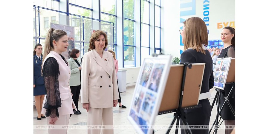 Представители Молодежного совета Вороновщины приняли участие в открытом диалоге с Председателем Совета Республики Национального собрания Республики Беларусь Натальей Кочановой