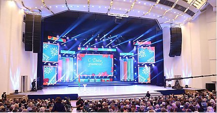 Роман Головченко: сферу образования нужно выводить на новый уровень