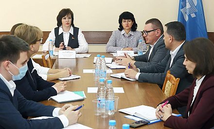Круглый стол в областном объединении профсоюзов был посвящен актуальным вопросам ценообразования в Республике Беларусь