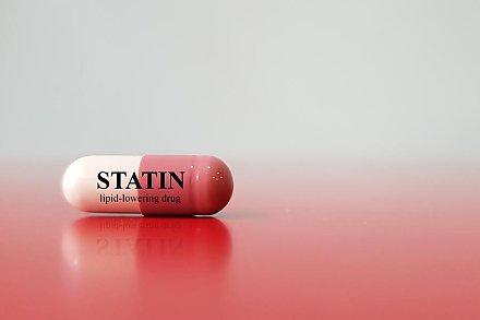 От статинов побочек больше, чем пользы? Честный ответ кардиолога на главный страх пациентов