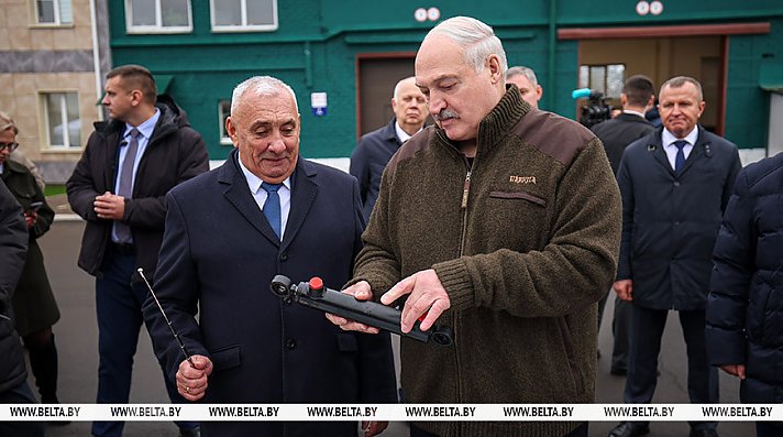 Александр Лукашенко обозначил условия поддержки предприятий: если выгодно для страны, поможем