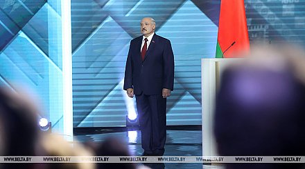 Лукашенко прибыл во Дворец Республики для обращения с ежегодным Посланием