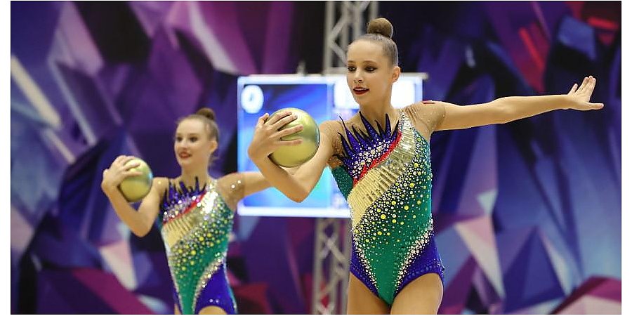 Белоруски завоевали золото в групповых упражнениях с мячами на II Играх стран СНГ