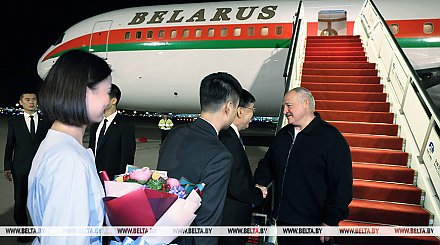 Александр Лукашенко прибыл с визитом в Китай. Рассказываем, что на повестке