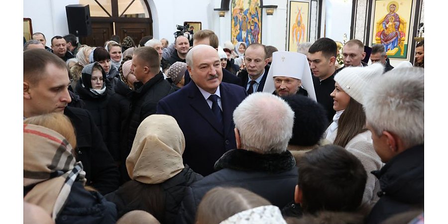 Задачи на "особый год", разнарядка по качеству, космобелоруски и встреча Рождества. Итоги новогодней недели Президента