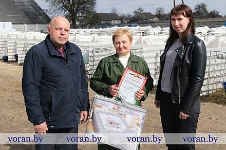 Тепло их рук. В Вороновском районе завершилась акция «Наш животновод»