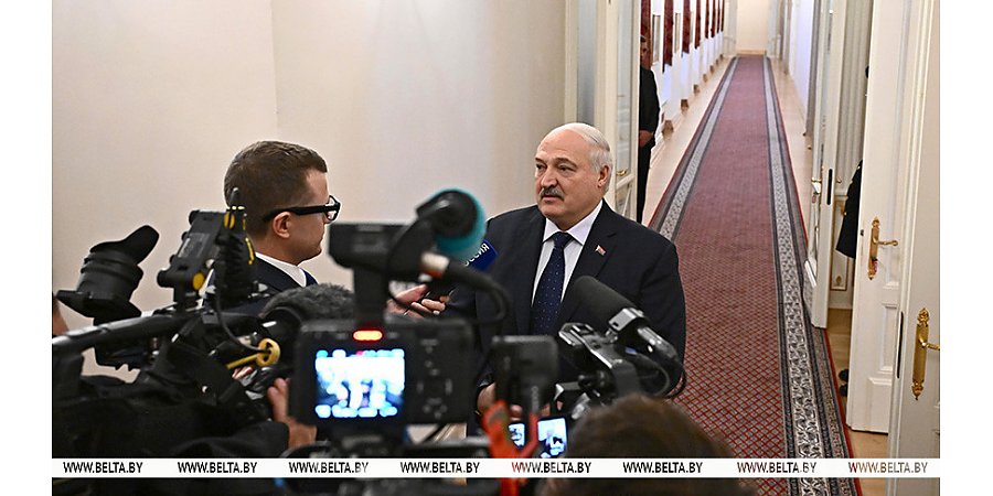 "Ответ прилетит мгновенно". Александр Лукашенко про заявления стран НАТО о готовности сбивать самолеты 