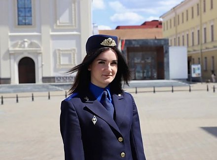 Каждый выезд — это вызов. Лучший следователь Вороновского РОСК Эвелина Евхимович рассказала о своей профессии