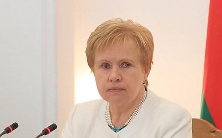 Ученые рассказали об опасности фруктового сока