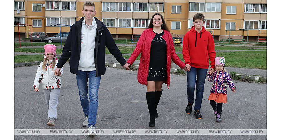 Около 68% белорусов считают необходимым сохранить в стране основные социальные гарантии. Социсследование Ecoom.