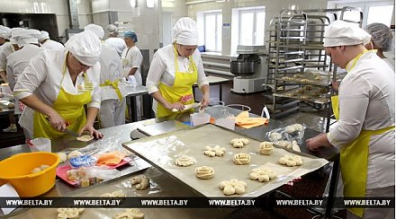 Островец принимает областной конкурс-семинар профмастерства среди пекарей