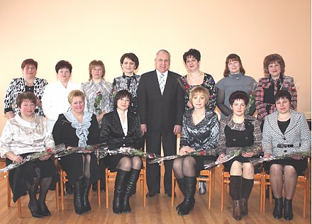 Весна и женщина похожи