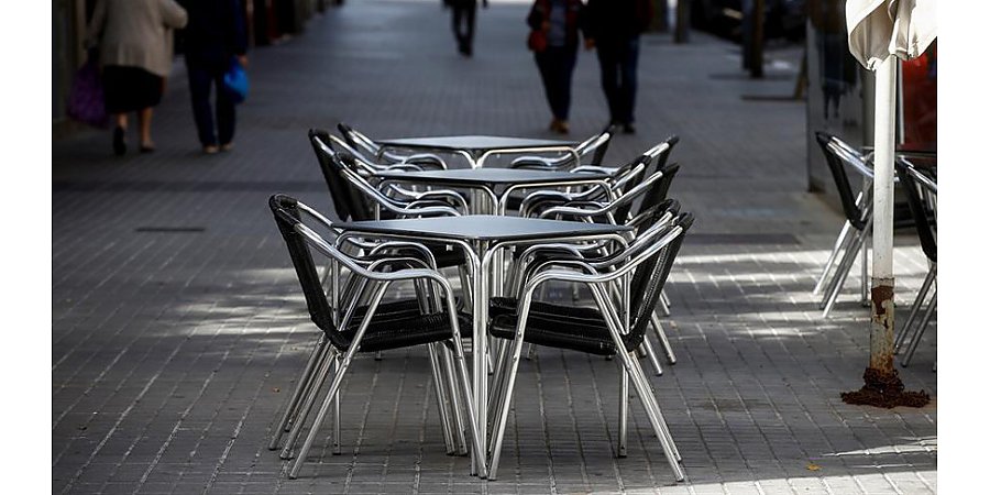 В Испании против антиковидных ограничений протестуют работники ресторанов и отелей