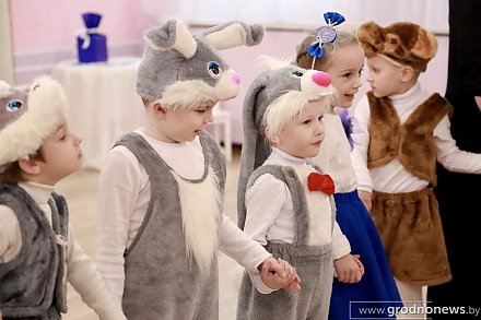 В Беларуси определили сроки проведения новогодних благотворительных акций «Наши дети» и «От всей души»