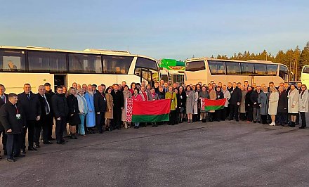Делегаты Гродненской области отправились на учредительный съезд политической партии «Белая Русь»