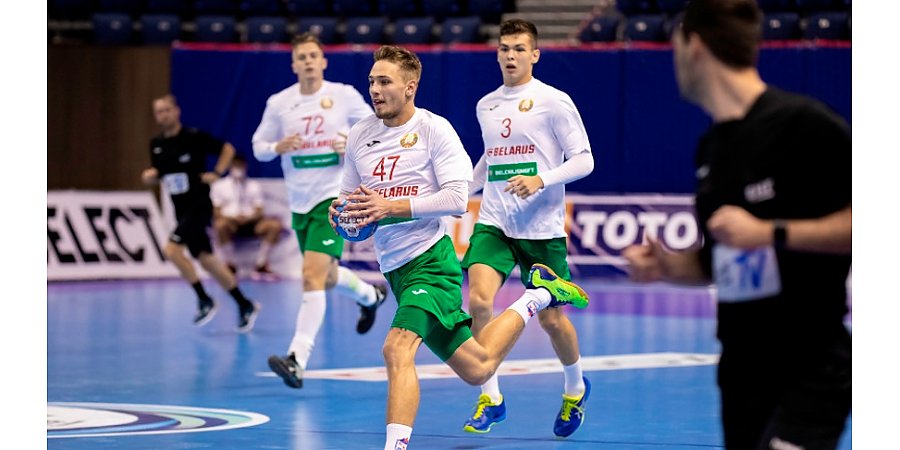 Белорусские гандболисты одержали две победы на юниорском чемпионате Европы