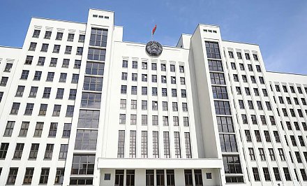 Беларусь в ответ на санкции Евросоюза сняла ограничения на ввоз в страну картофеля, лука, капусты и яблок