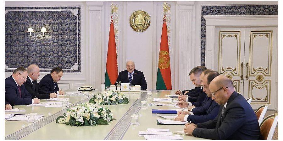 Железнодорожная ветка из Беларуси до Санкт-Петербурга. Александр Лукашенко рассказал подробности нового проекта с Россией