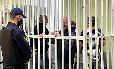 Гродненский облсуд зачитал обвинения всем участникам группы Автуховича