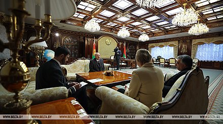 Александр Лукашенко встретился с послом Ирана
