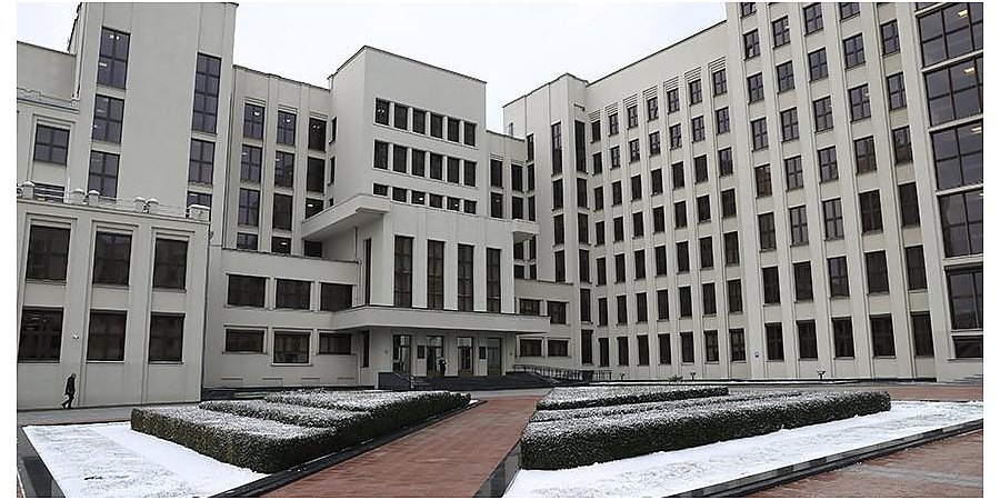 Правительство скорректировало размеры возмещения расходов при командировках за границу