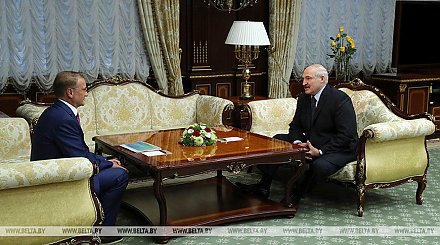 Александр Лукашенко предлагает Сбербанку России участвовать в финансировании крупных проектов