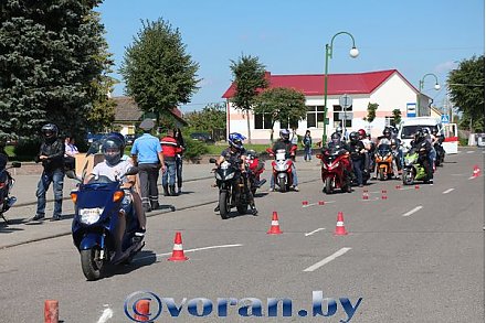 Свята моцных духам і ўлюбёных у хуткасць