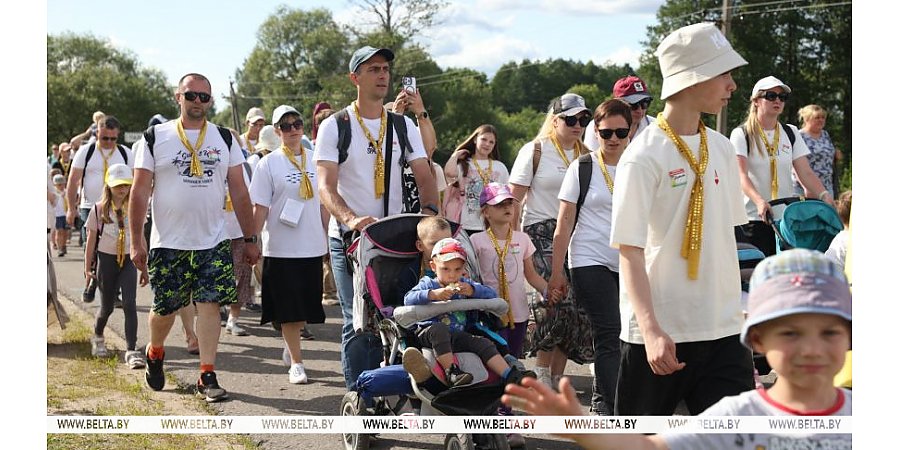 Почти 2,5 тыс. пилигримов пришли на торжества в Будслав