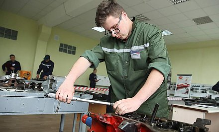 Планка рабочих профессий поднимается. В колледжах Гродненской области открывают восемь новых специальностей и квалификаций