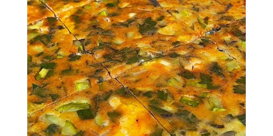 Простой пирог с кабачками: идеальный летний ужин без долгой готовки