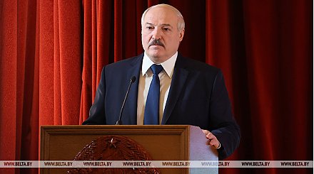 Лукашенко приехал в БНТУ поздравить университет с 100-летием