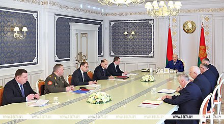 Александр Лукашенко: Беларусь к концу года должна иметь собственное производство ходовых боеприпасов