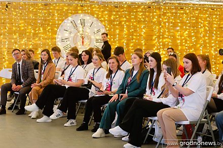 В чем разница между блогерами и журналистами. Рассказываем, какие вопросы задавали руководству региона на диалоговой площадке областного слета блогеров «ГродноМедиаДжем»