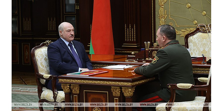 Лукашенко обсудил с министром обороны замысел белорусско-российского учения "Запад-2021"