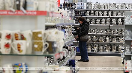 Правительство продлило на полгода запрет на ввоз и реализацию ряда товаров