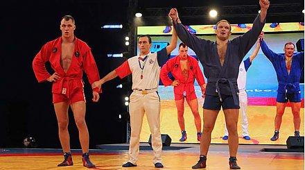 Андрей Казусенок стал четырехкратным чемпионом мира по самбо на соревнованиях в Сербии