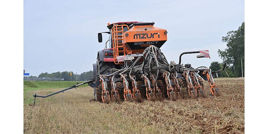 В чем преимущества безотвальной обработки почвы и где в Беларуси успешно работают по этой технологии