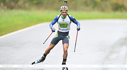 Антон Смольский стал чемпионом Беларуси в спринте на лыжероллерах