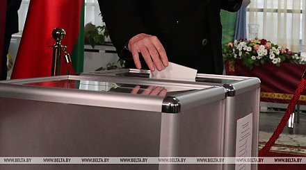 Явка избирателей на парламентских выборах на 9.00 составила 37,14% - ЦИК