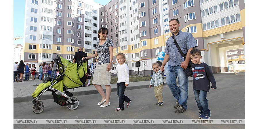 По новой программе "Семейный капитал" почти 11,3 тыс. многодетных семей открыли депозитные счета