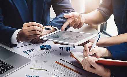 Бизнесменам станет работать проще. Рассказываем о главных новшествах для бизнеса и ИП в 2026 году