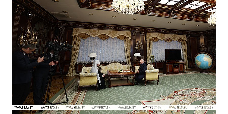 Александр Лукашенко обсудил с Митрополитом Вениамином создание религиозных центров и подготовку к празднованию значимых дат