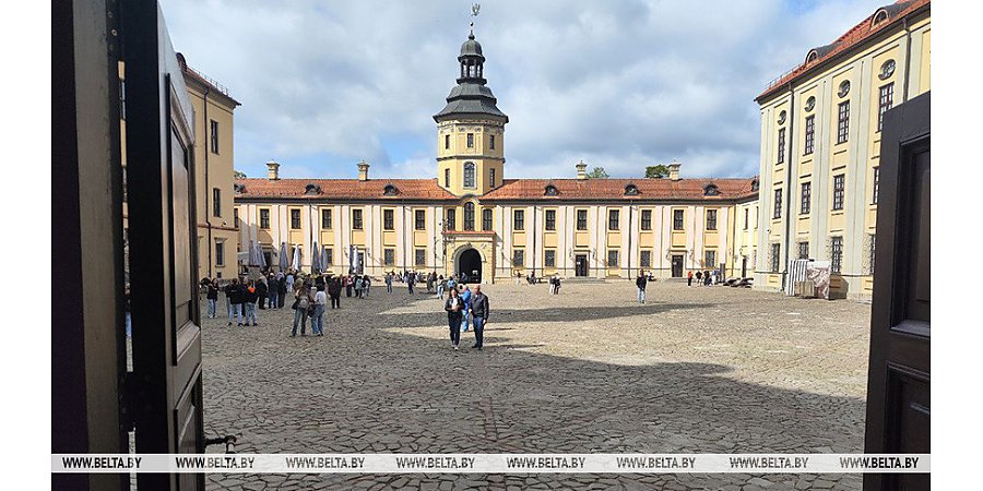 Беларусь с начала года по безвизу посетили более 218 тыс. иностранцев