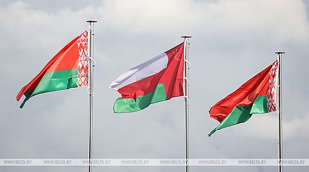 Александр Лукашенко направился с рабочим визитом в Оман