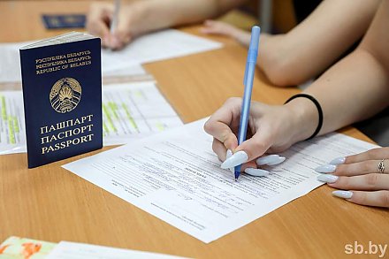 Минобразования определило сроки приемной кампании в колледжах на 2026 год