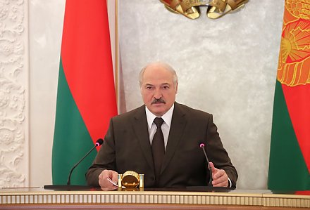 Тема недели: Президенту представили проект Концепции информбезопасности Беларуси