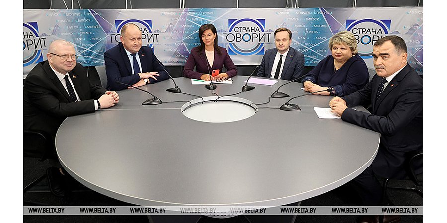 "Относительная стабильность". Тарасенко о ситуации с COVID-19 в Беларуси