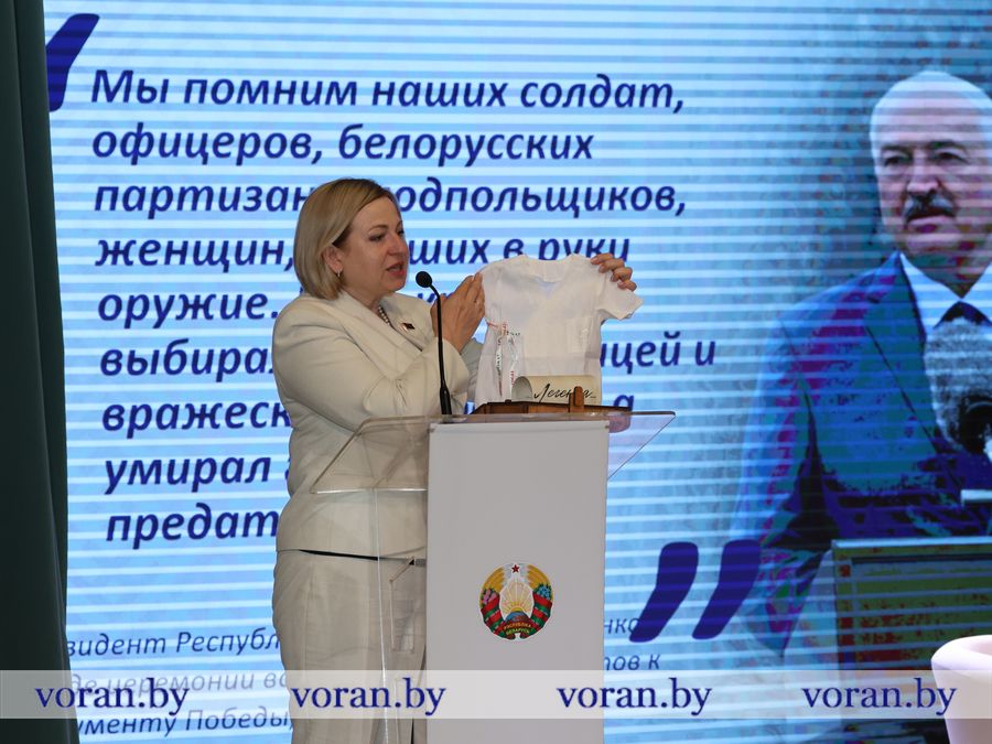 2F1A2122.JPG